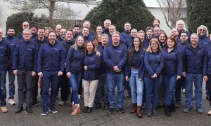 Group photo of the tetronik staff